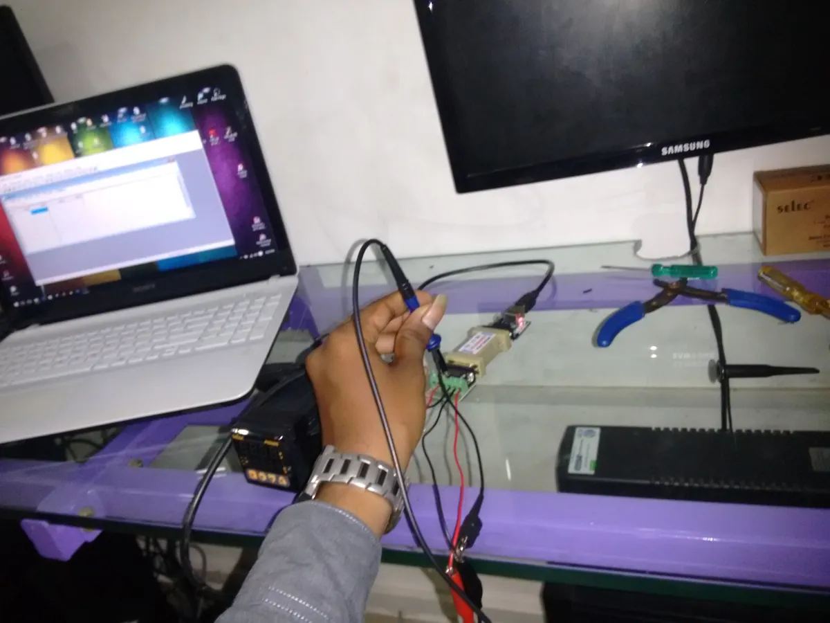 Temperature PID Controller — Hardware photo 3